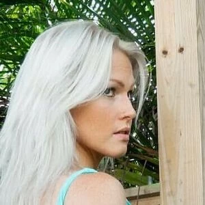 lauren-phillips