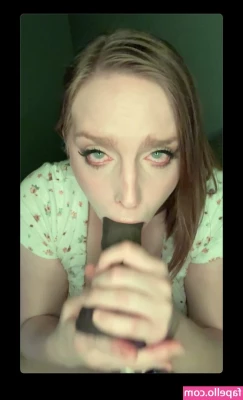 SubmittedRose - kiss me bby and let's do it..
