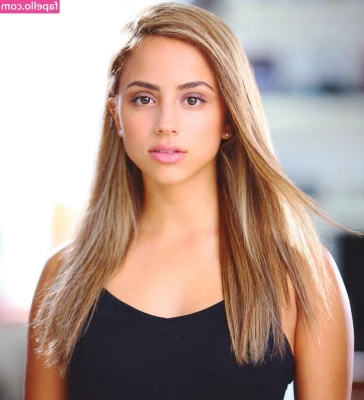 Kiana Madeira [ kiana-madeira ] - I won t do anything you don t want to  but I will tease you until you
