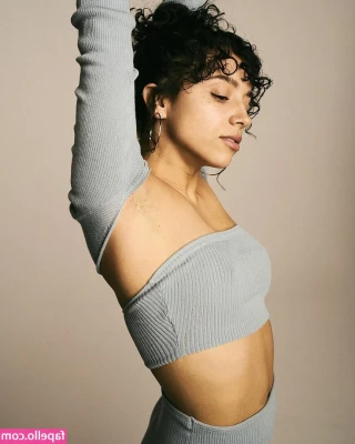 Kiana Madeira [ kiana-madeira ] - 𝐋𝐞𝐚𝐯𝐞 𝐚 𝐭𝐢𝐩 𝐢𝐟 𝐲𝐨𝐮’𝐝