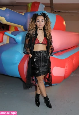 Ella Eyre [ ella-eyre ] - Vid: 0108
