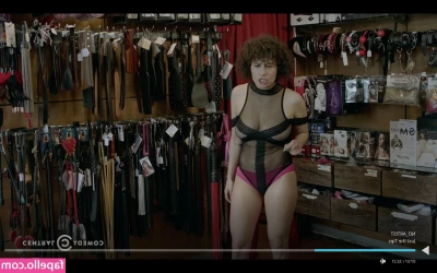 Ilana Glazer [ ilana-glazer ] - Love when I see people re sub to me >:) You just can’t keep