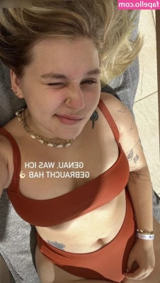 Viky kid [ viky-kid ] - Come lick   these nipples