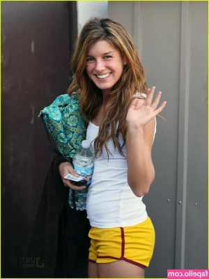 Shenae Grimes [ shenae-grimes ] - ❗️Read the text on the photo❗️ So be a little careful 😘  I