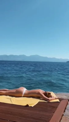 Sophie Pettifer [ sophie-pettifer ] - Enjoy