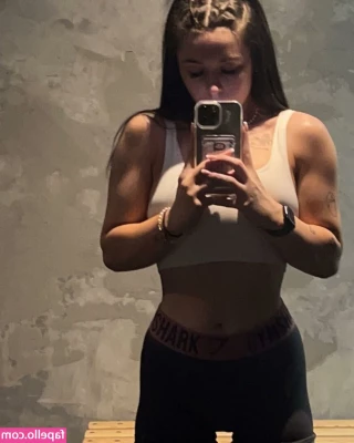 Eleri Evans [ eleri-evans-1 ] - Shoot your cum all over my tits 💦💦💦  (I post fully explicit