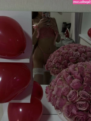 Lisa Key [ lisa-key ] - Follow me on Instagram  drippxdripppp  amp  turn your notifications