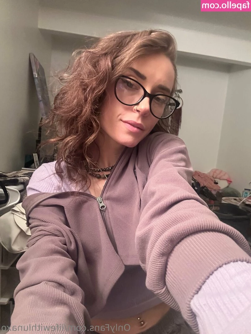 lifewithlunaxo - What's your favorite panty color