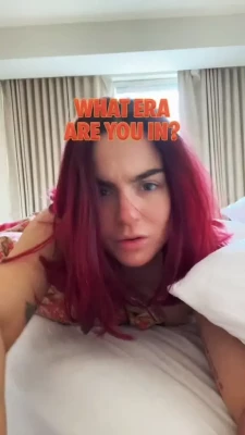Joanna Jojo Levesque [ joanna-jojo-levesque ] - My soles make you so weak