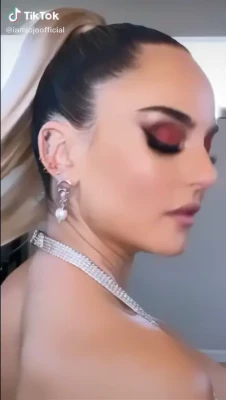 Joanna Jojo Levesque [ joanna-jojo-levesque ] - The first thing that I would to do you is that I am going to make