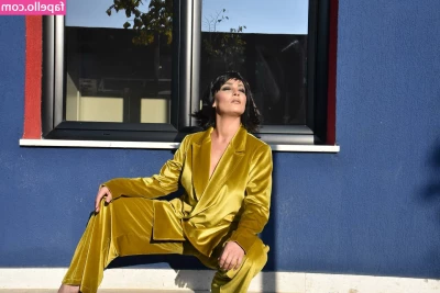 Delinda Disha [ delinda-disha ] - And let the fun being  Totally excited to finally have my Onlyfans up