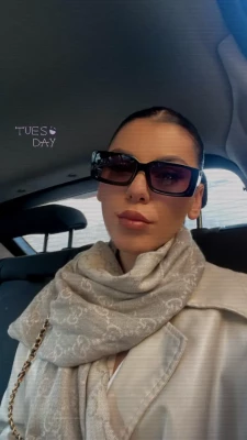  [ xhoi-loja-official-thread ] - Blondes Lächeln - Blondes Gift  so oder so ähnlich könnte der