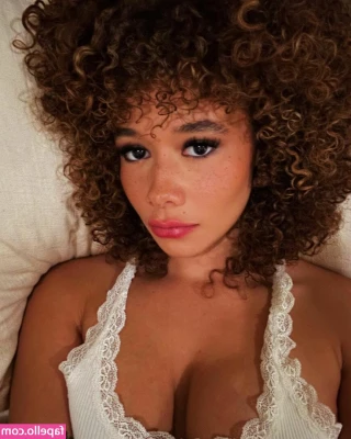 Talia Jackson [ talia-jackson ] - hey daddy