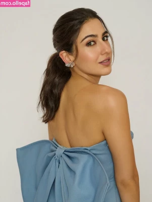 Sara Ali Khan [ sara-ali-khan ] - Loving these jean shorts