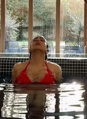 Sara Ali Khan [ sara-ali-khan ] - Come and suck this big head     Don t forget to give me a like and