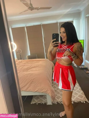 ellamaddison - did somebody order c a k e