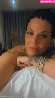 ellamaddison - 𝕬𝖓𝖓𝖔𝖓𝖈𝖊   C est officiel  je lance ma boutique