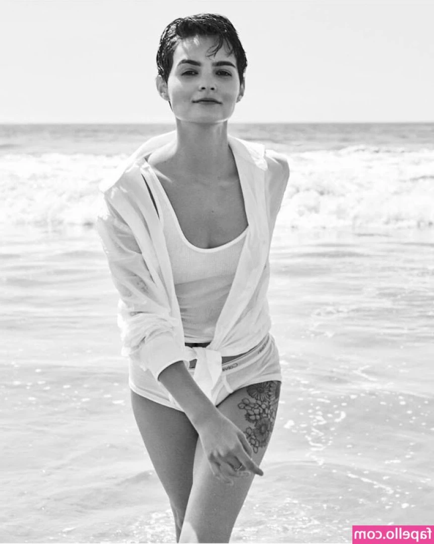Brianna Hildebrand [ brianna-hildebrand ] - Y all wanna see me to MMF content   VOTE NOW