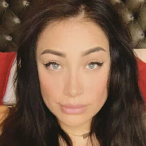 ashley-giorgio