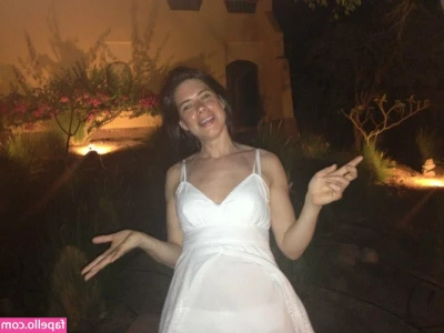 Lou Sanders [ lou-sanders ] - Listen Babies,  I’ve gotten some rough news about family in the