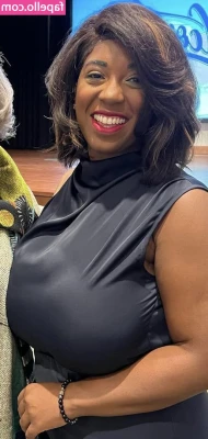 Politicians Female [ politicians-female ] - Saturday Vibezzz…. 😍
