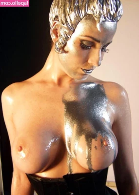 Dita Von Teese [ dita-von-teese ] - Que rico es sacarlo de ladito no   Y pummm toma todo lo tuyo