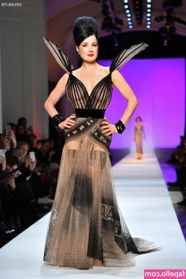 Dita Von Teese [ dita-von-teese ] - I think you should stop pretending I’m not all you think about and