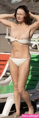 Chanelle Hayes [ chanelle-hayes ] - I m already dripping so ready to fuck myself
