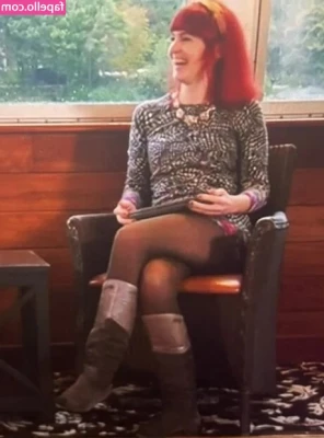 Izzie Balmer [ izzie-balmer ] - the only thing that makes me sleep better than making myself cum is