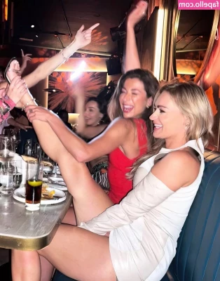 Laura Woods [ laura-woods ] - Menu    Requests for page posts are always welcome   Video playing