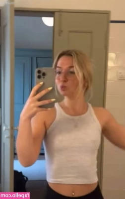 Joana Link [ joana-link ] - I woke up so horny this morning 😴🥵  Check your DMs to see what