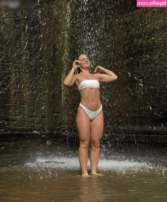 Joana Link [ joana-link ] - First vid is up enjoy guys be on the lookout for more