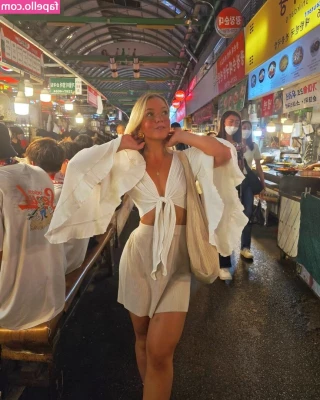 Joana Link [ joana-link ] - Me in motorhome