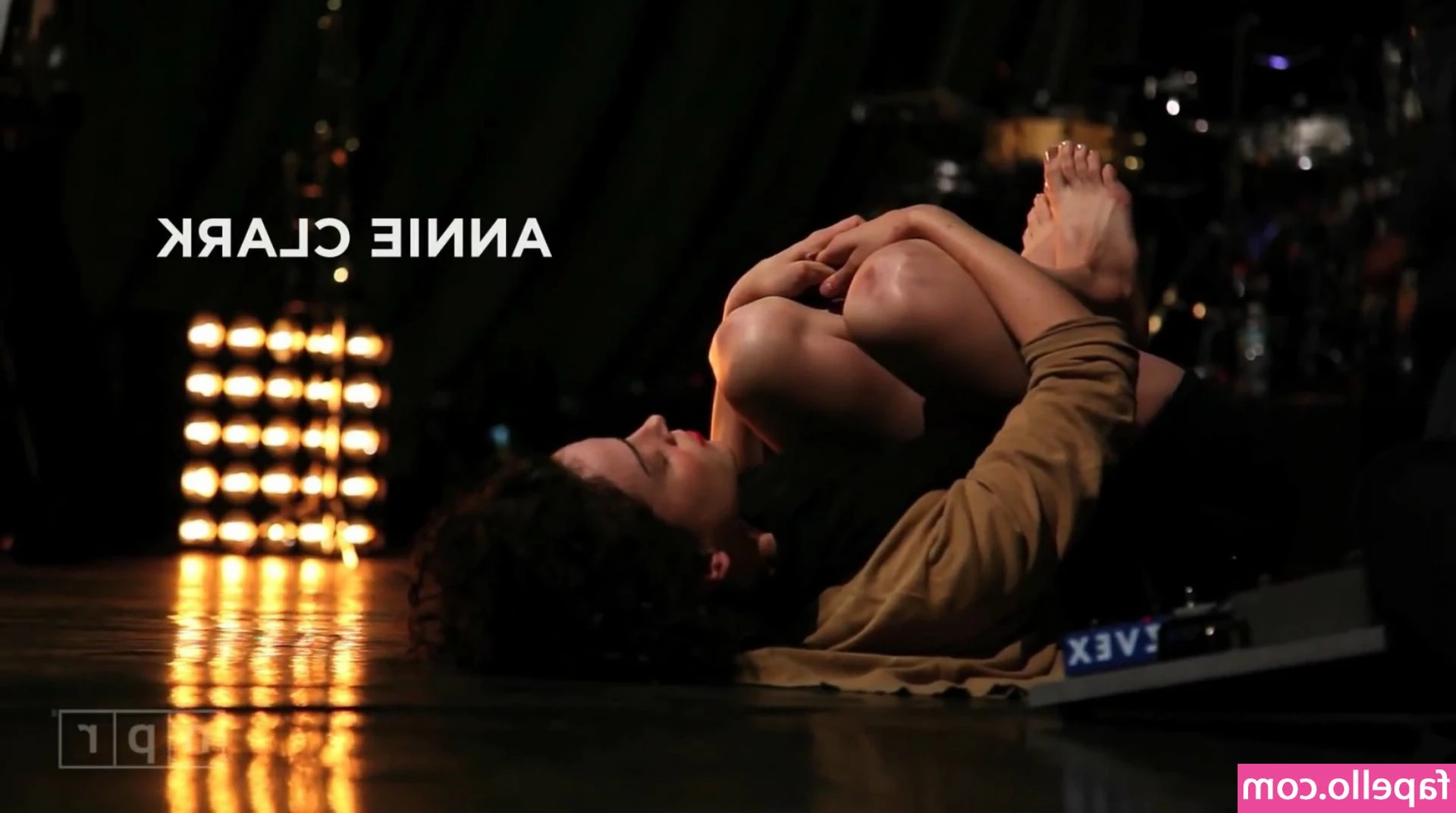 Annie Clark [ annie-clark ] - Did you check your Dm for full video ? My popular HomeWrecker