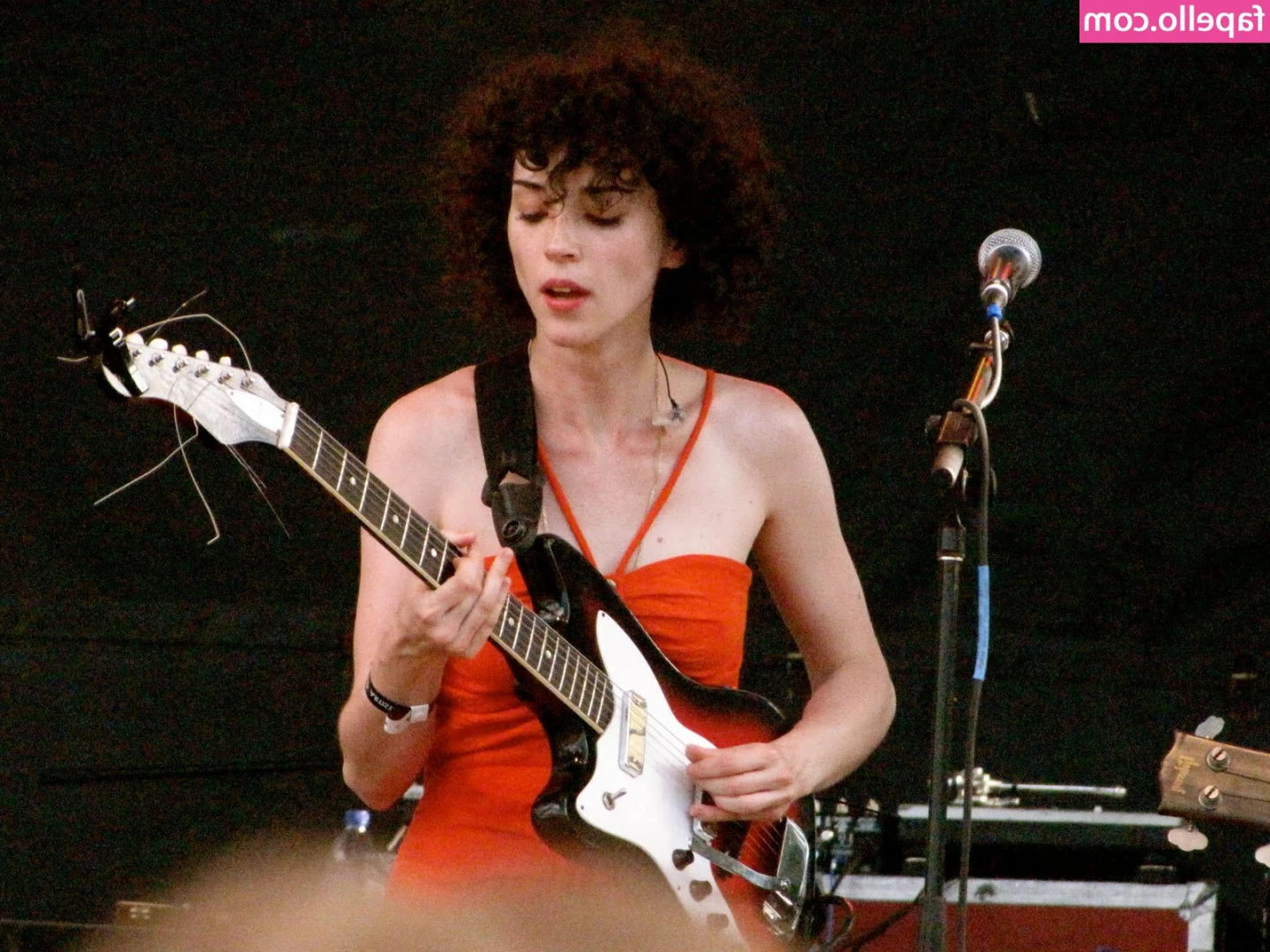 Annie Clark [ annie-clark ] - Perks of having an intern!