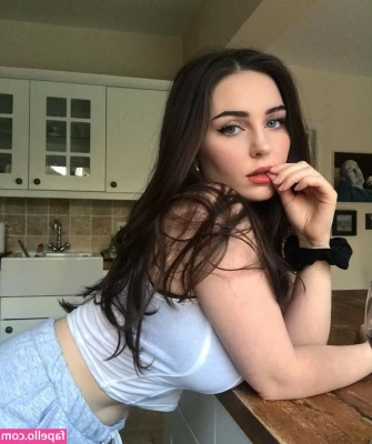 Bibi Lucille [ bibi-lucille ] - Serve your Silver Fox Master well