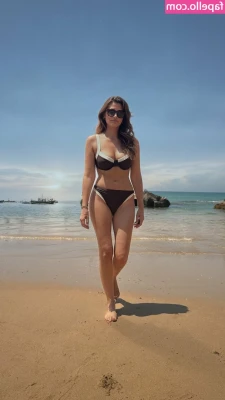 Sophie Porley [ sophie-porley ] - Hey there! I hope you're feeling as naughty as I am today 😉