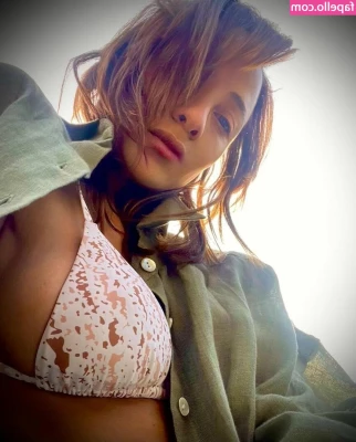 Dania Ramirez [ dania-ramirez ] - Join my premium tonight and get a special surprise on your DM