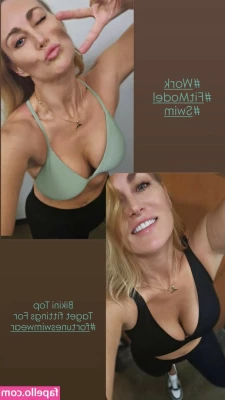 Vanessa Cater [ vanessa-cater ] - Who wants to come play tonight  My titties haven t been touched in a