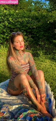 janine - Good Morning Sunshines...wanna cum stretch with me?