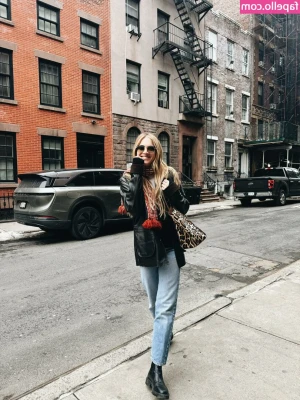Emily Wickersham [ emily-wickersham ] - Wait lol - sorry, that last file got messed up. This is what I