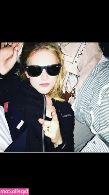 Emily Wickersham [ emily-wickersham ] - check ur inbox! 👋🏽🔥