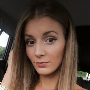Nina.Bella