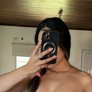 Peachysmirkk