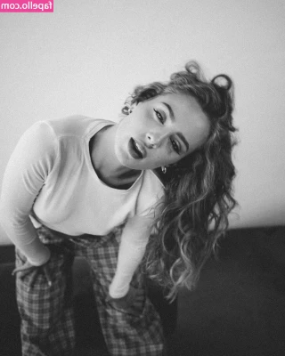 Wiktoria Gasiewska [ wiktoria-gasiewska ] - New Week  Things to do