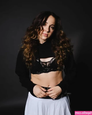 Kaycee Rice [ kaycee-rice ] - I loved the aesthetic i edited on this first pic hehe