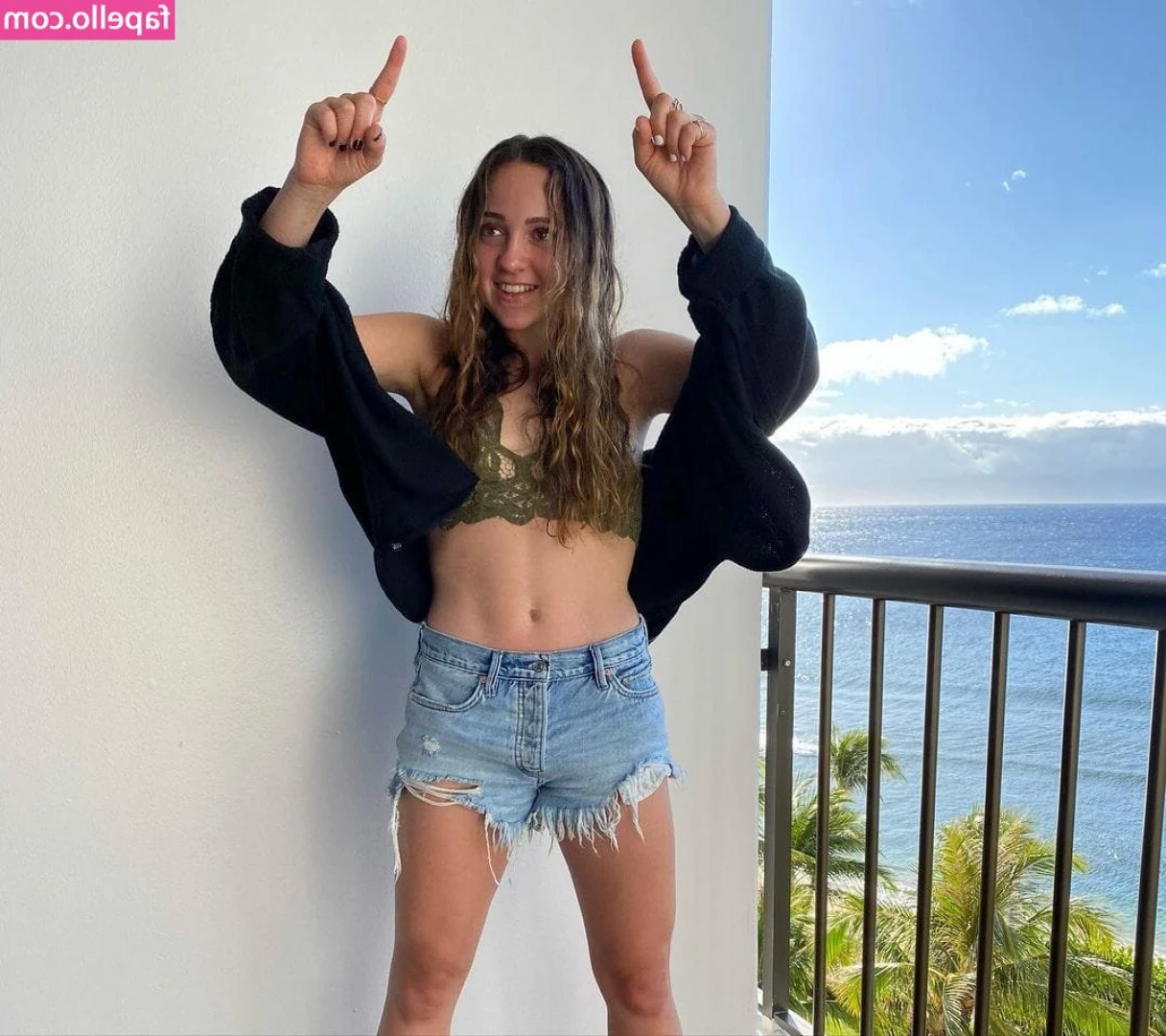 Kaycee Rice [ kaycee-rice ] - Monsterbait Vacation!   Hey fans,   I just wanted to let you all know