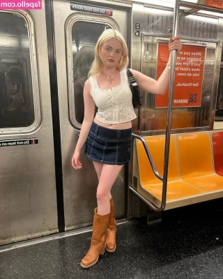 Morgan Lily [ morgan-lily ] - who’s gonna keep me on my toes? 😈
