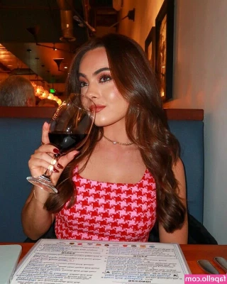 Ava Allan [ ava-allan ] - Mr  Beefy is a hex who makes reaction vids and can beat box   Guess