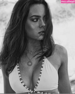 Ava Allan [ ava-allan ] - Spiderman: without safety shorts 🥰